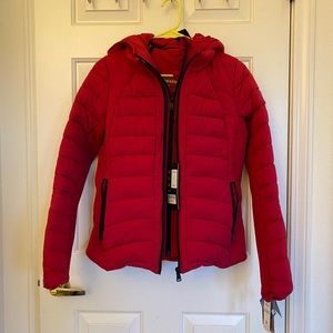 Bernardo Hooded Quilted Water Repellent Jacket - S